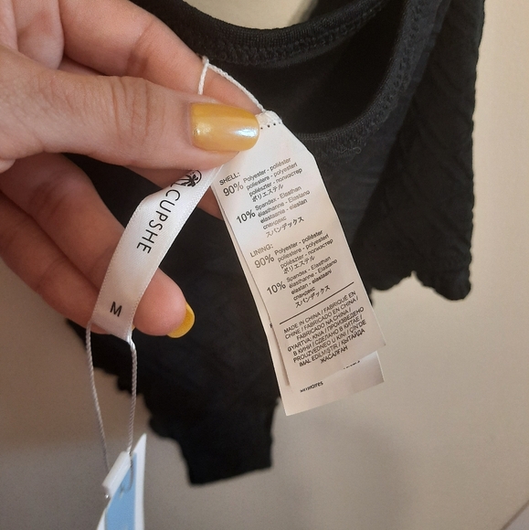 NWT Cupshe Black Textured Scallop Edge One Piece Swimsuit - Picture 11 of 16